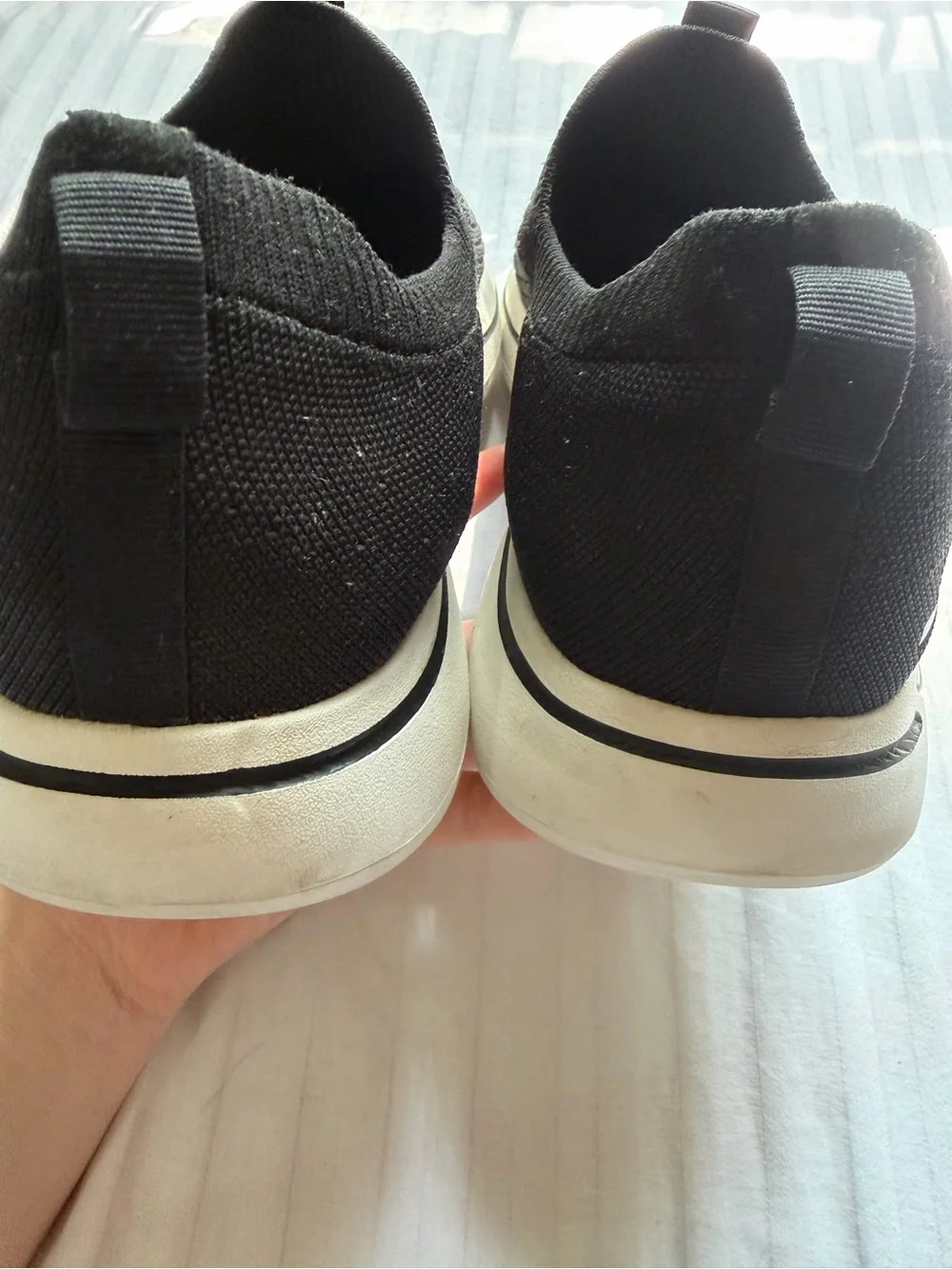 Skechers Men’s Go Walk Arch Fit - Iconic Slip-On Sneakers Size: 10.5